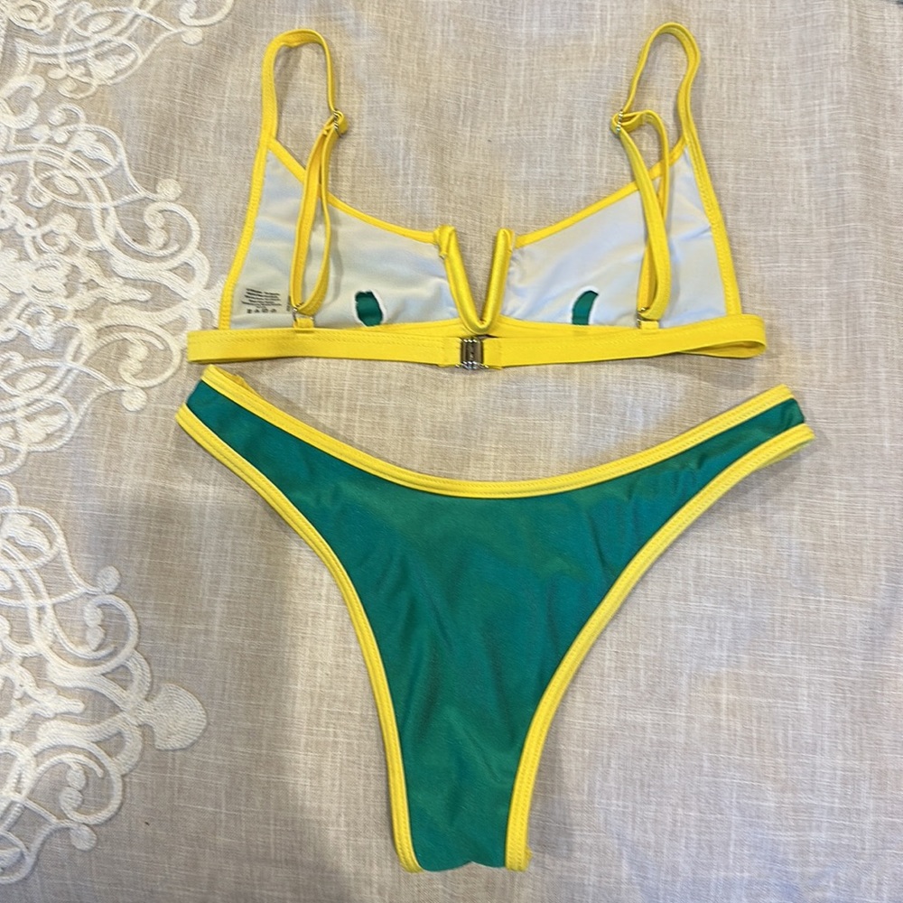 SHEIN 2 Piece bathing suit - Picture 4 of 6